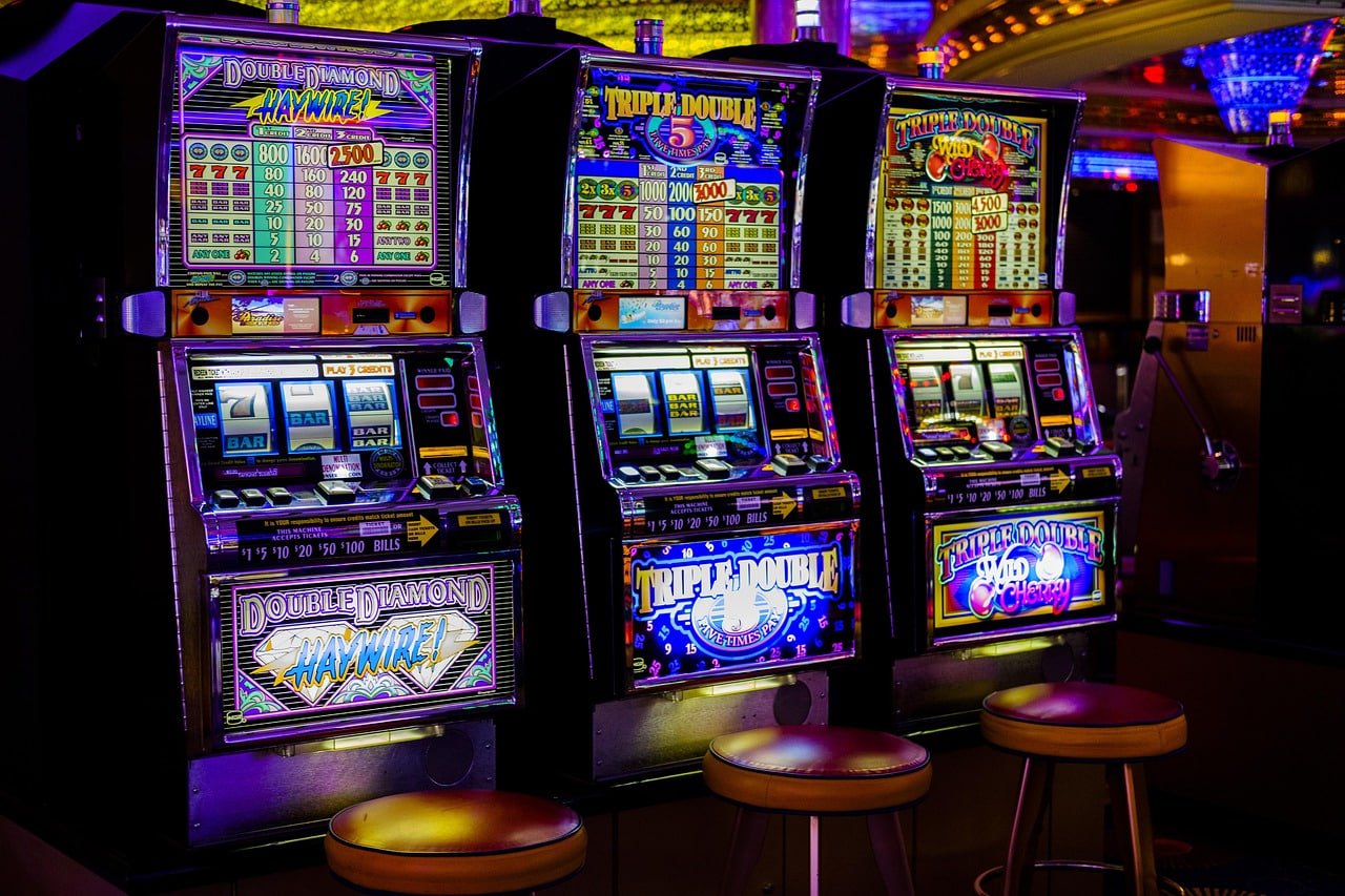 Live Casino kbz77